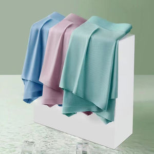 Nuevo diseño 82% Nylon 18% Spandex Cómodo Nylon Seda de hielo Transpirable Cool Seamless Hombres Ropa interior Boxer Briefs - Product Image 2