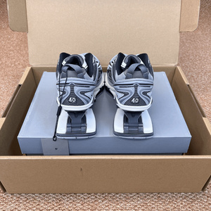 Baskets décontractées pour hommes et femmes, style course et marche, rehaussantes, respirantes, en maille, à lacets, avec suspension, chaussures de sport décontractées - Product Image 4