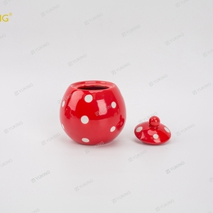 Yuking Bộ Đồ Ăn Bằng Gốm Đĩa Ăn Chấm Bi Đỏ Phong Cách Dễ Thương Bằng Sứ Đĩa Ăn Có Logo Tùy Chỉnh Nhà Cung Cấp Địa Phương Triều Châu - Product Image 6