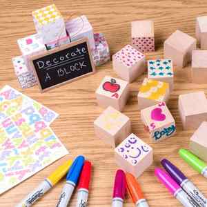Bloques de Madera para Manualidades, Cubos de Madera Maciza sin Acabado, Bloques Cuadrados Naturales en Blanco para Decoración de Baby Shower, Manualidades, Rompecabezas, Sellos - Product Image 1