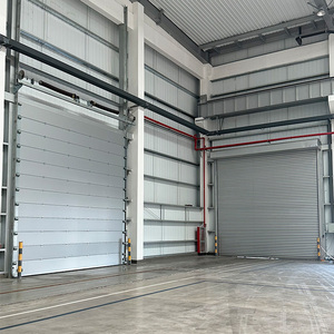 Çelik Otomatik Seksiyonel Sürgülü Tavan Kapısı, Depo Açıklıkları için Kolay Kurulumlu, Su Geçirmez, Rüzgar Geçirmez - Product Image 1