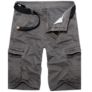 Pantalones cortos casuales tipo cargo para hombre, hechos de lona de algodón orgánico; diseño de cintura alta, color liso, funcionalidad con múltiples bolsillos - Product Image 1