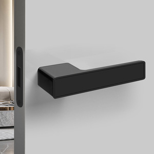 Noir très best-sellers nouveauté en alliage de Zinc tige carrée poignée de porte conception en bois pour cuisine GQK nouveau produit hôtel utiliser nouvelle armoire - Product Image 1