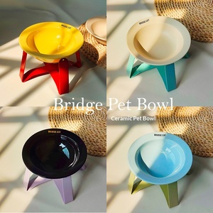 ชามอาหารสัตว์เลี้ยงทรงจานบินป้องกันคางดำ สำหรับสุนัขและแมว ของแท้จากเกาหลี - Product Image 3