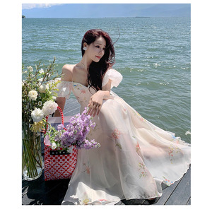 Noticias Verano Temperamento Vestido <span class=keywords><strong>dulce</strong></span> Fuera del hombro Manga corta Puff Vestido floral Delgado Cuello en V Halter Vestido de vacaciones - Product Image 5