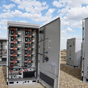 Gabinete de Baterías Refrigerado por Aire de Alto Voltaje 672~864V 215KWh 100KWh 50KWh 100KW 50KW 30KW Sistema de Almacenamiento de Energía BESS-1mwh Iones de Litio - Product Image 3