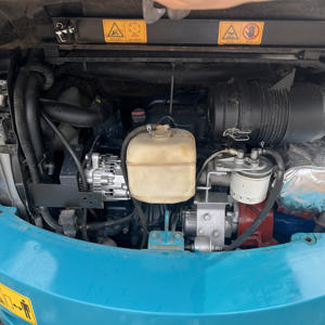 รถขุดขนาดเล็ก Kubota KX135 ระบบไฮดรอลิก ของแท้จากญี่ปุ่น รถขุดตีนตะขาบมือสอง เครื่องจักรก่อสร้างขนาดกะทัดรัด ประสิทธิภาพสูง - Product Image 4