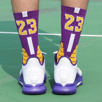 Chaussettes de sport de marque tendance en tricot à motifs, en gros, pour hommes, équipe de basketball, chaussettes d'élite pour adultes, jeunes, unisexe
