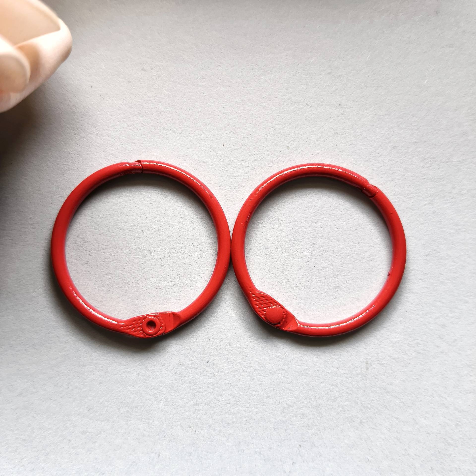 Circlip rouge 30 mm