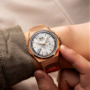 นาฬิกาข้อมืออัตโนมัติ Lucky Harvey รุ่น Mens Titanium Meteorite พร้อมฟังก์ชั่นเสียงเรียกเข้า กันน้ำ 50 เมตร กระจกแซฟไฟร์ - Product Image 5