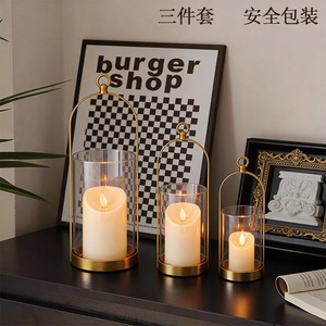 Candelabros LANJO Gold Hurricane con cúpula de vidrio hecha a mano para velas de pilar en centros de mesa, estantes o chimeneas - Product Image 2