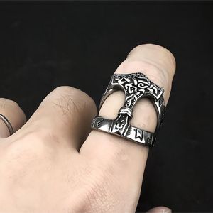 Bague marteau Viking pour hommes, en acier inoxydable, style nordique, bijoux cadeau pour hommes - Product Image 2