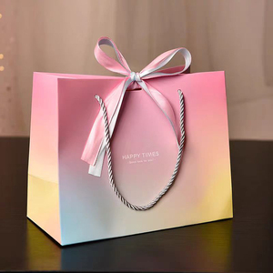 Venta al <span class=keywords><strong>por</strong></span> <span class=keywords><strong>mayor</strong></span> reciclable lujo <span class=keywords><strong>regalo</strong></span> del Día <span class=keywords><strong>de</strong></span> San Valentín bolsa <span class=keywords><strong>de</strong></span> papel buena textura <span class=keywords><strong>bolsas</strong></span> <span class=keywords><strong>de</strong></span> embalaje <span class=keywords><strong>de</strong></span> joyería - Product Image 1