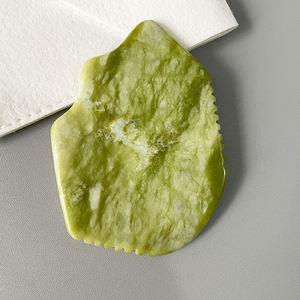 100% pierre naturelle Guasha en forme de coeur Xiuyan néphrite vert Jade Gua Sha conseil masseur facial option d'outil - Product Image 4
