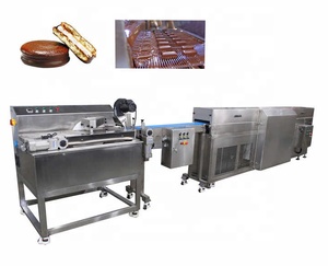 Machine d'enrobage au <span class=keywords><strong>chocolat</strong></span> <span class=keywords><strong>de</strong></span> 15 kg pour biscuits, beignets, gâteaux – Ligne d'enrobage au <span class=keywords><strong>chocolat</strong></span> haute efficacité avec tunnel <span class=keywords><strong>de</strong></span> refroidissement - Product Image 1