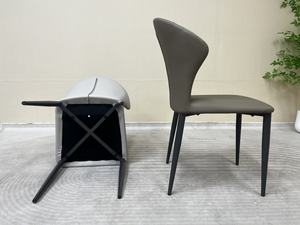 Sillón de Salón Contemporáneo de Metal, Resistente y Elegante - Product Image 4