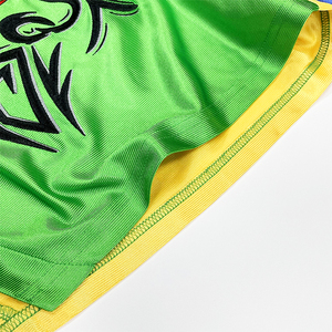 Pantalones Cortos de Baloncesto Personalizados, Coloridos, Transpirables, de Secado Rápido, con Diseño de Bolsillo Estampado por Sublimación, Estilo Urbano - Product Image 4