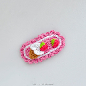 Schattige BB haarspeldjes, zoete meisjes haaraccessoires, aardbeienijs, handgemaakt gebreid gehaakt haarspeldje, handwerk - Product Image 4