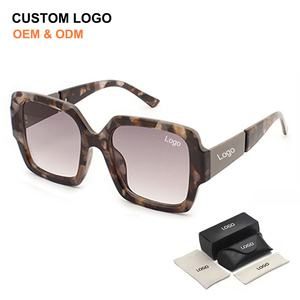 New Designer Vintage Fashion Oversized Square Sun Glasses UV400 OEM Custom Logo Manufacturer Sunglasses for Men Women - Product Image 1
