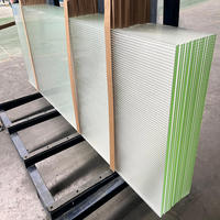 Panel de ducha de vidrio Hong texturizado decorativo 8mm 10mm 12mm vidrio de patrón Moru estriado transparente de hierro bajo