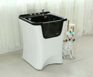 Jouet pour animaux de compagnie en acrylique au design moderne, best-seller, avec massage par air et <span class=keywords><strong>baignoire</strong></span> à bulles multifonction pour chiens et utilisation en salle de bain - Product Image 6