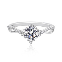 Bague en argent sterling 925 avec moissanite pour femme, design couronne de princesse torsadée à double sangle, par Moyu Jewelry