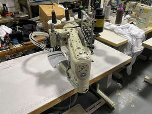 Offre Spéciale <span class=keywords><strong>Yamato</strong></span> FD6200 4 aiguilles 6 fils plat couture bas combinaison de plongée sous-vêtements machine à coudre industrielle - Product Image 5