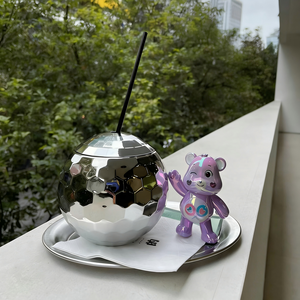 Vaso de discoteca con forma de bola de arcoíris y purpurina brillante de 20 oz con pajitas, para cócteles y fiestas - Product Image 6