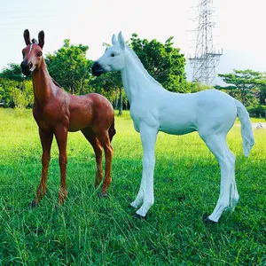 In vendita giardino parco in fibra di vetro a grandezza naturale scultura di cavallo