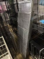 Cage à poulets en fer à double porte, finition noir et argent, pour l'élevage domestique, utilisation intérieure/extérieure, anti-évasion, résistante à la pluie