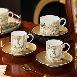 Article très vendu : Ensemble tasse et soucoupe en porcelaine fine, style rétro de luxe, pour le thé de l'après-midi et le <span class=keywords><strong>café</strong></span> - Pack cadeau en gros - Product Image 1