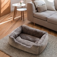 Sofá cama de felpa suave nido de perro rectangular grande personalizado al por mayor para animales pequeños estilo moderno de moda transpirable para invierno