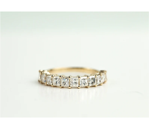 Anillo de Boda con Diamante de Laboratorio Certificado por IGI, Corte Princesa, Media Eternidad, Anillo de Aniversario con Diamante Cultivado en Laboratorio, Joyería de Oro Sólido de 14K - Product Image 1