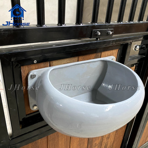 Prefabrik atlı çevre dostu bambu çelik çerçeve at istikrarlı durak sosyalleşme v-boyunduruk pencere ile sürgülü ön - Product Image 4