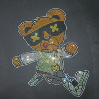 Motif de transfert thermocollant personnalisé avec logo Bling Running Bear en strass pour sweat à capuche