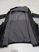 Nouvelle Arrivée Veste en Cuir Ultra Fine pour Femme à Capuche Zippée, Blocs de Couleurs, Taille Cintrée, en Peau de Mouton, Style Décontracté pour l'Extérieur