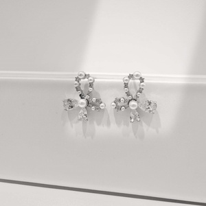 custom plata 925 sterling silver <b>moon</b> Romantic Flower <b>earring</b> 18k gold plated Pear Cut Crystal Pearl Wedding Jewelry <b>earrings</b> - Product Image 4