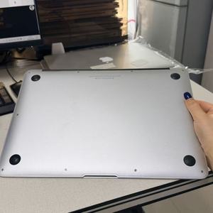MacBook Air <span class=keywords><strong>A1466</strong></span> ปี 2017 หน้าจอ 14 นิ้ว ซีพียู Core i5 แรม 8GB ความจุ 128GB ตัวเครื่องโลหะ สำหรับแล็ปท็อประบบปฏิบัติการ <span class=keywords><strong>OS</strong></span> พร้อม MagSafe 2 สำหรับใช้งานส่วนตัว - Product Image 4