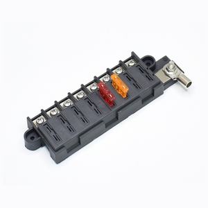 Bloc de fusibles à lame 4/8 voies BH-4PF/BH-8PF - avec écrous de fixation et couvercle transparent (bornes 6,3 mm) - Product Image 3