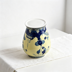Golden Floral Ceramic Ginger <b>Jar</b> With Lid Luxury White Porcelain <b>Decorative</b> Vase For Home Decor Tabletop Ornament Storage <b>Jar</b> - Product Image 4