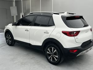 Hubei Yitong - SUV Usato KIA KX1 1.4L CVT 5 Posti Benzina/GPL Trazione Anteriore con Tetto Apribile - Piccolo SUV di Seconda Mano in Offerta Speciale - Product Image 6