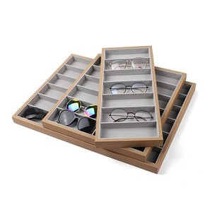 Moderno expositor de gafas de sol de madera con 7 ranuras, organizador apilable <span class=keywords><strong>para</strong></span> gafas, <span class=keywords><strong>para</strong></span> cajón de tienda boutique, interior blanco y gris - Product Image 3