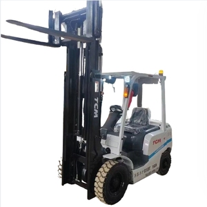 Chariot élévateur TCM d'occasion de 3 tonnes, moteur diesel Isuzu japonais, hauteur de levage de 1,5 mètre, déplaceur latéral hydraulique, pneus pleins - Prix bas direct - Product Image 1