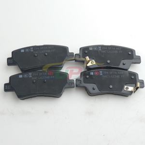 Kit de plaquettes de frein de haute qualité - frein à disque arrière 58302-1RA30 58302 1RA30 pour Hyundai Veloster 583021RA30 - Product Image 4