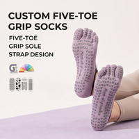 Chaussettes antidérapantes à cinq doigts personnalisées avec semelle triangulaire en silicone et sangle réglable pour femmes, idéales pour le yoga, le Pilates, le Reformer et l'entraînement en studio
