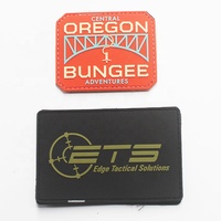 Patchs en PVC silicone personnalisés avec logo en relief, fond noir ou transparent, étiquette en PVC souple en caoutchouc