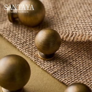 มือจับตู้ครัวแบบโบราณขัดเงาสีทองเหลือง Santaya มือจับลิ้นชักตู้เสื้อผ้าห้องนอน มือจับเฟอร์นิเจอร์สีบรอนซ์ - Product Image 6