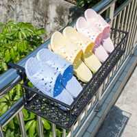 Offre Spéciale balcon panier suspendu fleur stand fenêtre seuil mur garde-corps en métal suspendus fleur stand avec crochet