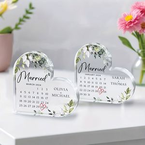Herzförmiges Acryl-Dekorationsstück, Personalisiert mit Namen und Datum, Geeignet für Hochzeitsdekoration, Jubiläumsfeier - Product Image 4