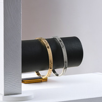 Vente en gros de haute qualité en acier inoxydable plaqué or 18 carats Bracelet Ecg en forme de cœur Bracelet minimaliste personnalisé Cadeau unique pour couple